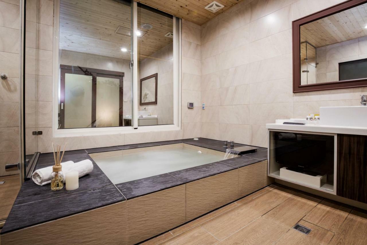Duo Romance Hotel Hualien City Exterior photo