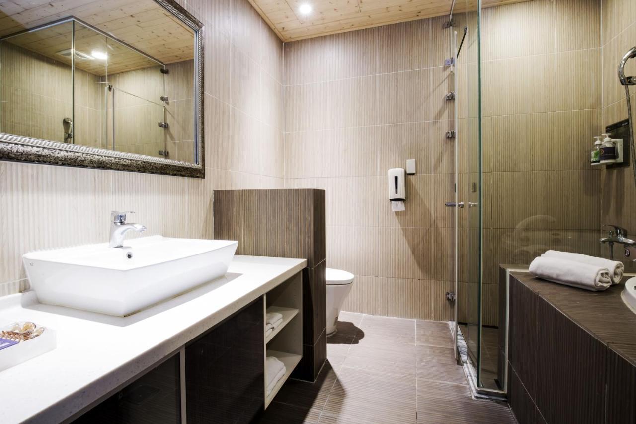 Duo Romance Hotel Hualien City Exterior photo
